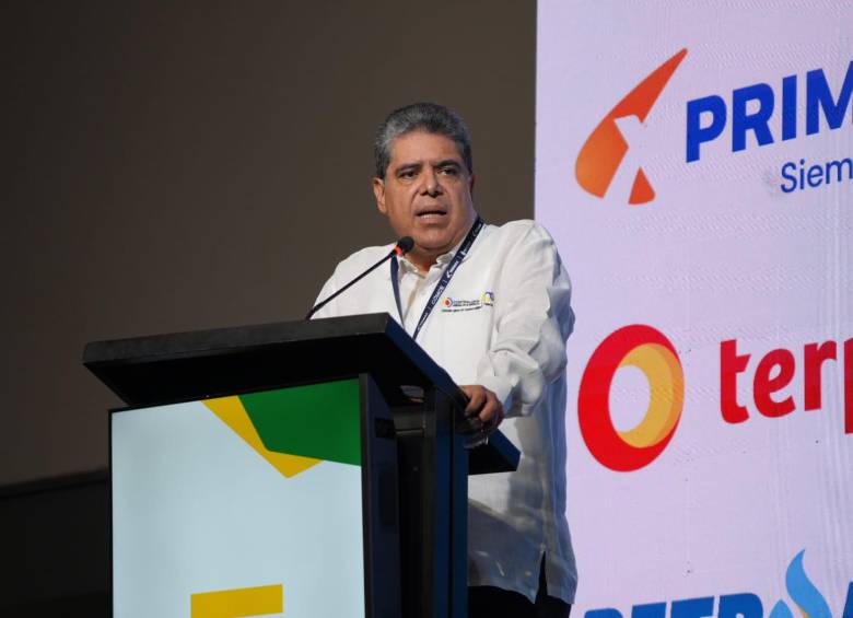 El contralor general, Carlos Hernán Rodríguez, alertó sobre el impacto del narcotráfico en la demanda de combustibles, que podría representar entre el 4% y el 12% del consumo nacional. Foto: Cortesía