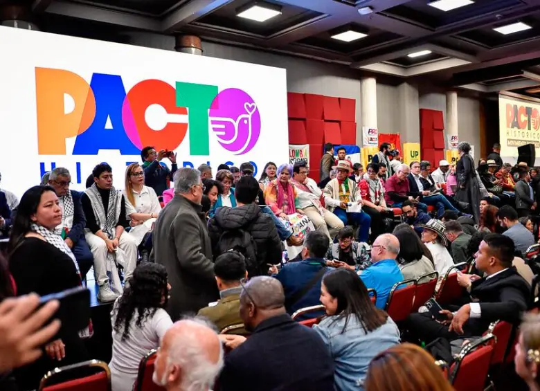 El comité político del Pacto Histórico rechazó la decisión del CNE que excluyó a Colombia Humana y Progresistas de su personería jurídica, advirtiendo que vulnera el derecho a la participación política. FOTO: COLPRENSA