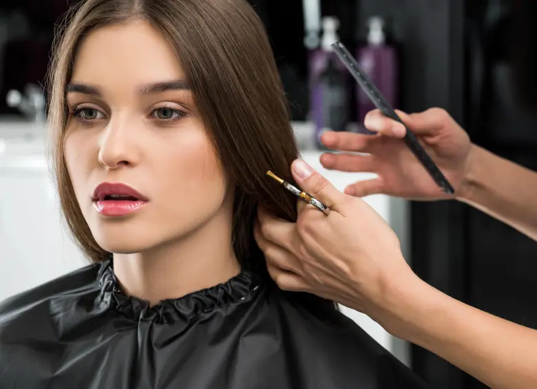 El calendario lunar de julio 2025 indica los días ideales para cortes de cabello y depilación, aprovechando la energía de cada fase de la luna. FOTO Depositphoto
