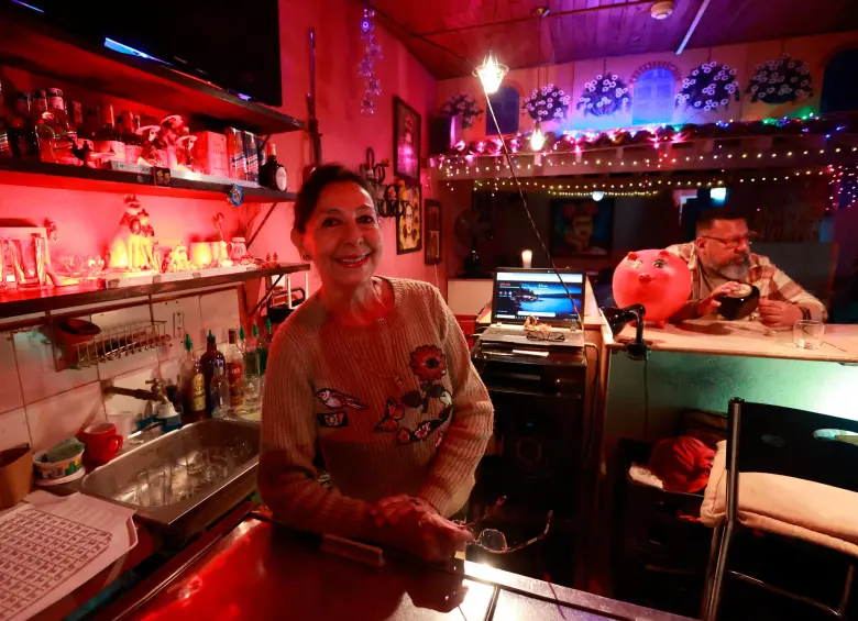 El bar Las Delicias es un punto de encuentro escondido en el corazón del Centro. FOTO: MANUEL SALDARRIAGA