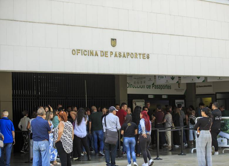 Actualmente, la oficina de pasaportes de Antioquia opera con 53 casillas de atención. Fecha de evento: 14/07/2025 Foto: Andrés Camilo Suárez Echeverry