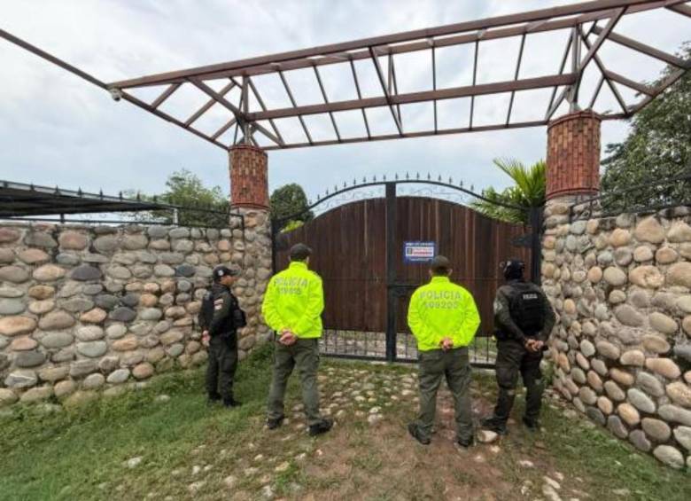 La entrada de una de las fincas de alias Toño. FOTO: FISCALÍA