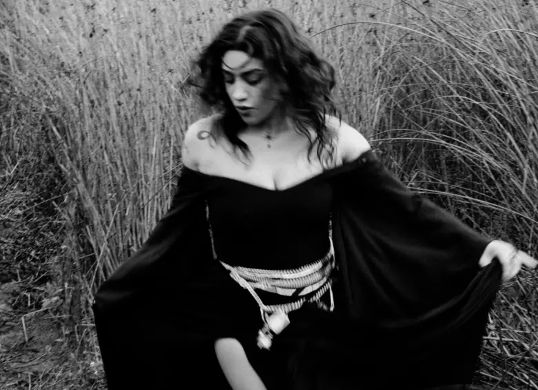 Briela Ojeda presenta su nuevo disco, Andariega: “También tengo mi lado oscuro, no siempre se puede ser luz”
