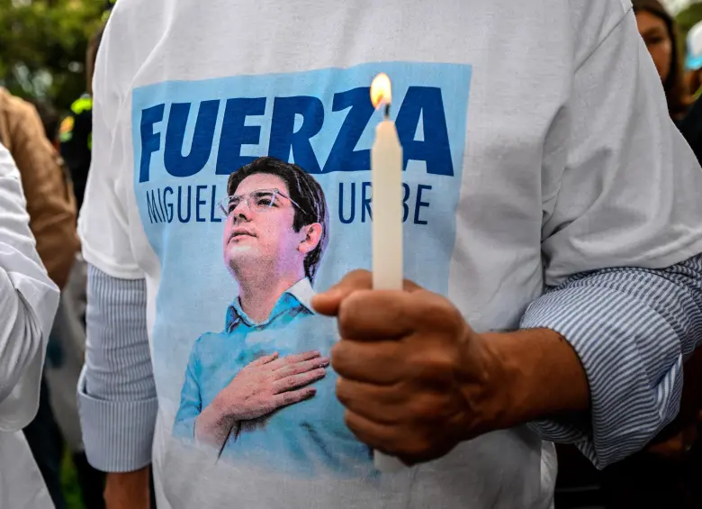 El ataque al senador Miguel Uribe Turbay ocurrió el pasado 7 de junio en el barrio Modelia de Bogotá. El político permanece internado bajo pronóstico reservado y ya son siete las personas que están siendo procesadas por su aparente participación en el atentado. FOTO afp