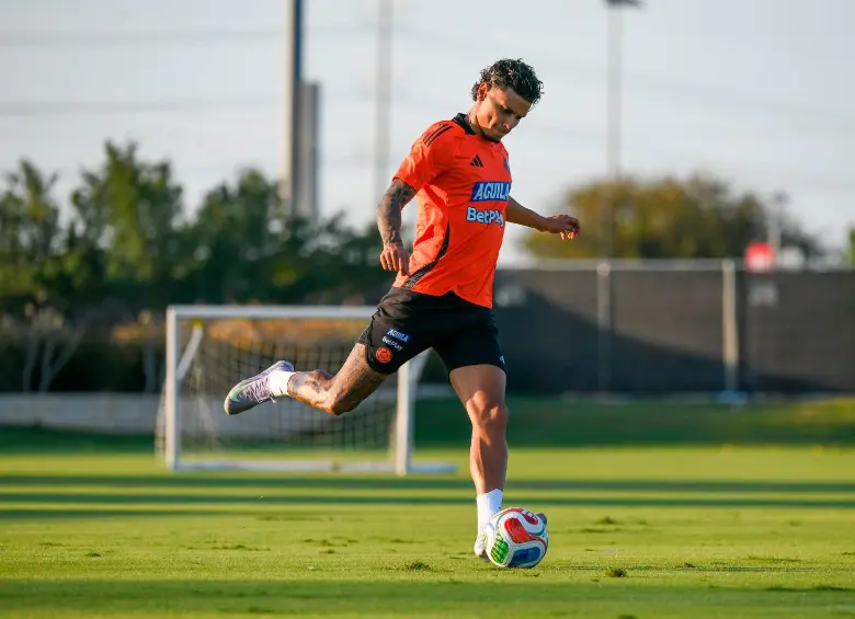 Richard Ríos llega a la Selección tras unos partidos duros con el Benfina de Portugal. Oportunidad para oxigenarse. FOTO CORTESÍA FCF
