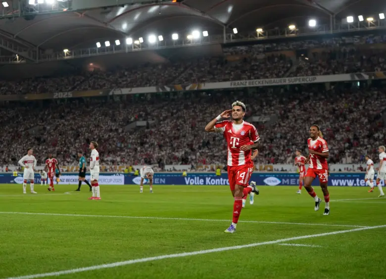El extremo guajiro Luis Díaz, de 28 años, salió como titular en el partido. FOTO: TOMADA DEL X DEL BAYERN