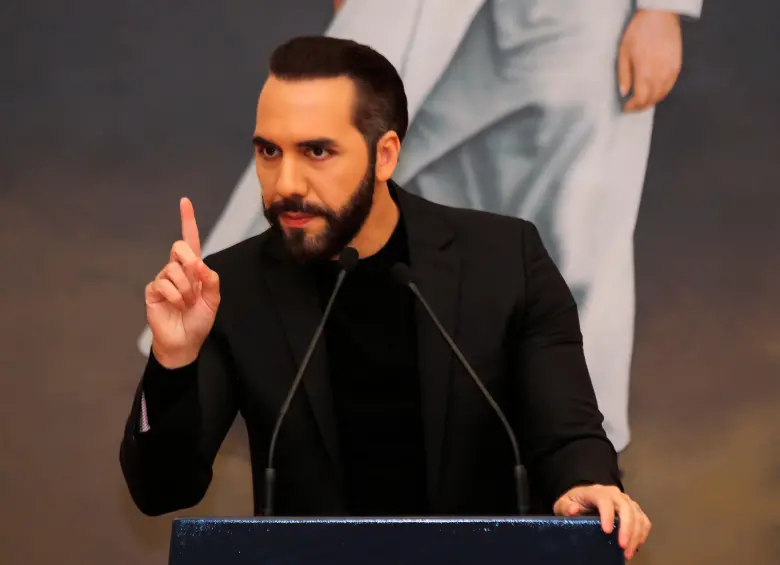 El presidente Nayib Bukele logró reelegirse en 2024 tras una reforma constitucional que lo avaló. FOTO: GETTY