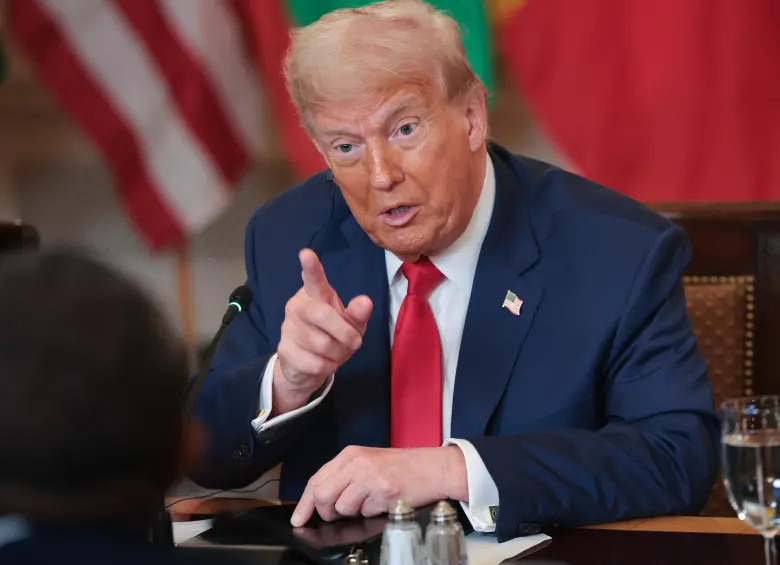 Trump ordena el bloqueo naval del estrecho de Ormuz tras fallidas negociaciones con Irán