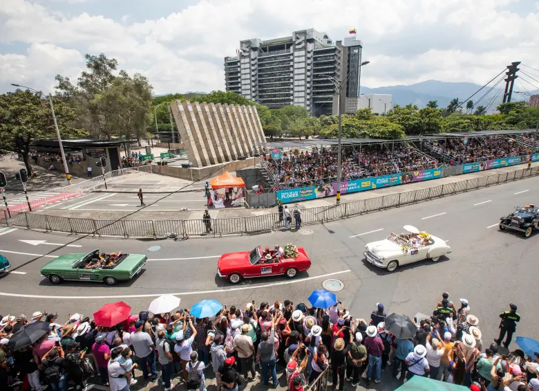 La alcaldía de Medellín dio las instrucciones para obtener las boletas a las graderias que estarán a lo largo de los principales desfiles de feria de flores. Foto: EL COLOMBIANO