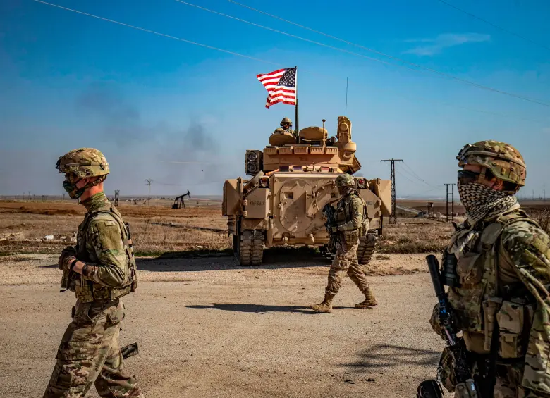Tres soldados resultaron heridos en el ataque en el que fallecieron dos uniformados y un civil en Siria. FOTO: AFP