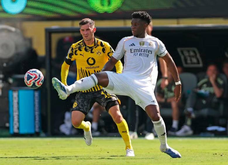  Aurélien Tchouaméni, de 25 años, viene recibiendo elogios en el Real Madrid. FOTO AFP