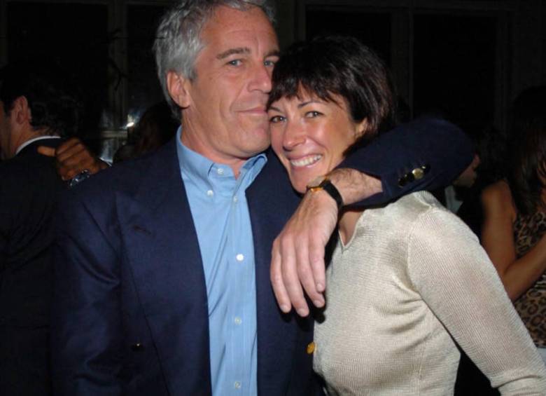 Ghislaine Maxwell, de mujer de la alta sociedad y amiga de la realeza británica, a ser una de las protagonistas de uno de los mayores escándalos de tráfico sexual de los últimos tiempos por su relación con Jeffrey Epstein. FOTO: Getty