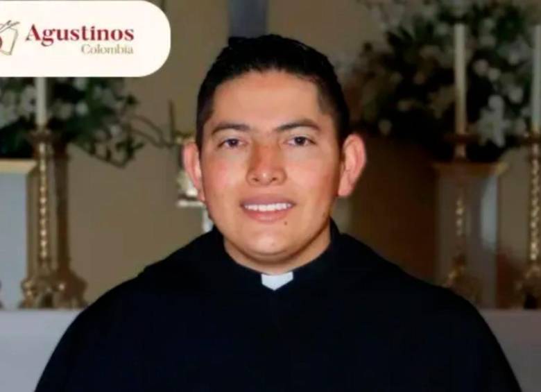Él es el padre fray Carlos Saúl Jaimes, de 30 años. FOTO: Tomada de Facebook Agustinos Vocaciones de Colombia