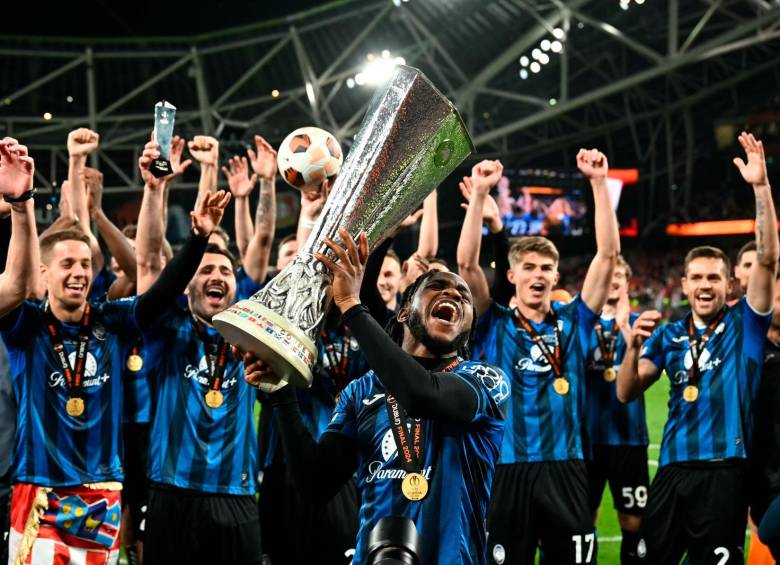 La Historia Del Atalanta Club Que Hizo Historia Levantando Un Trofeo