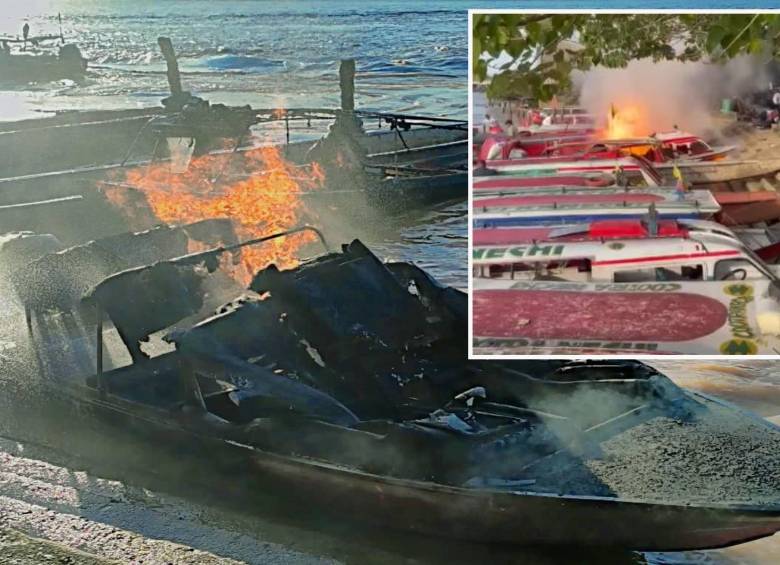Imágenes del incendio ocurrido en el puerto de El Bagre. FOTO: Imagen tomada de redes.