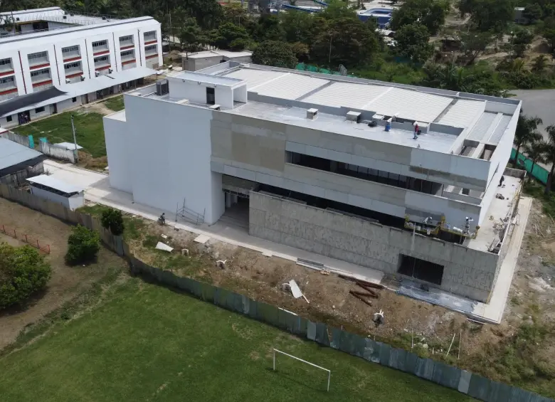 Debido a los hechos, la Universidad suspendió las clases el día viernes. Foto: @UnivallePalmira