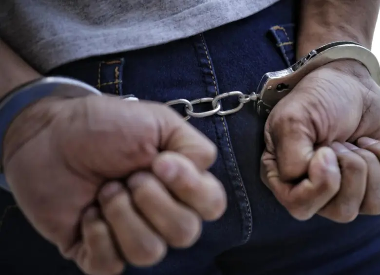 El francés detenido está acusado de complicidad en tráfico de seres humanos con la agravante de ser menores, violación y agresión sexual de menores. FOTO: COLPRENSA Y AFP