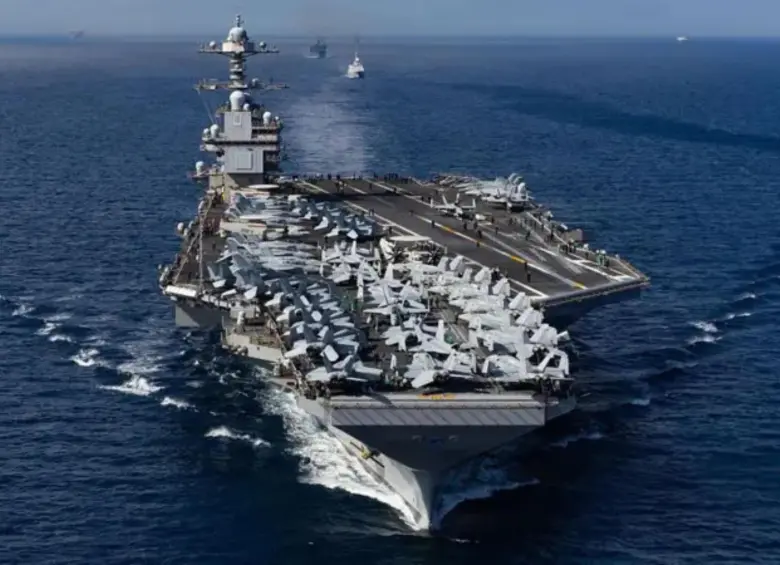 El portaaviones Gerald R. Ford, el más grande y moderno de la armada de EE. UU., que enviaron al Caribe para las operaciones. FOTO: Getty