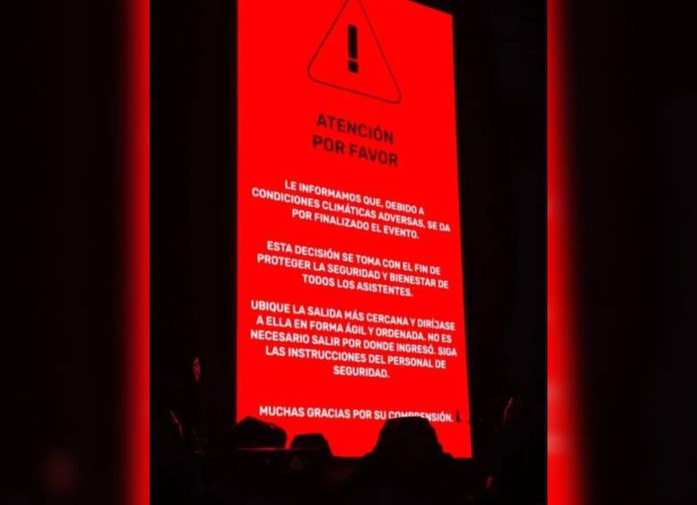 Shakira se vio obligada a suspender concierto en Argentina; fue evacuada del escenario