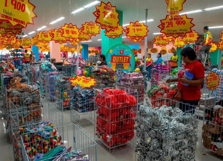 El outlet de Niñolandia cuenta con más de 3.000 referencias de juguetes. Foto Julio Herrera