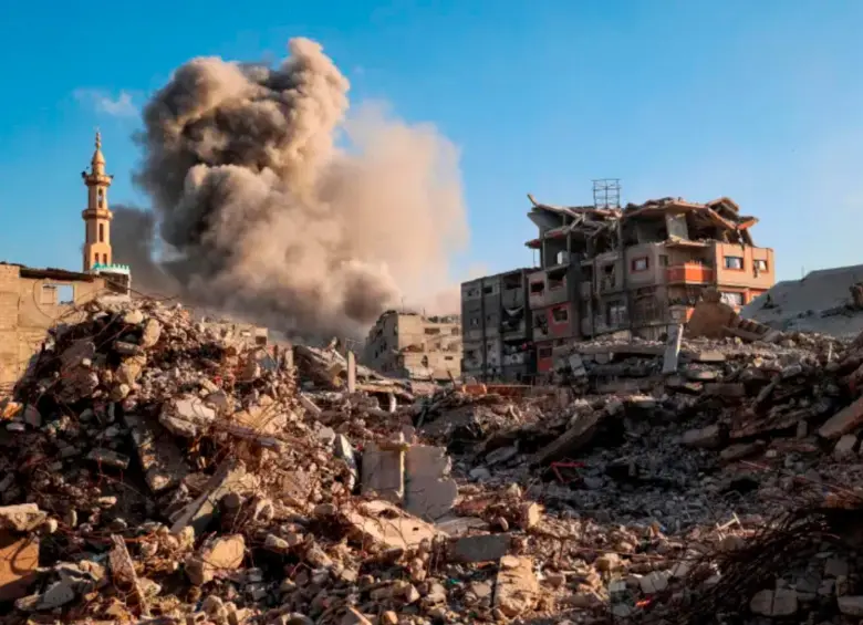 Israel rompió el alto el fuego tras lanzar una serie de bombardeos contra Gaza en la noche del martes, 28 de octubre, en respuesta a un ataque que mató a un soldado israelí en el sur del territorio palestino. FOTO: AFP Israel rompió el alto el fuego tras lanzar una serie de bombardeos contra Gaza en la noche del martes, 28 de octubre, en respuesta a un ataque que mató a un soldado israelí en el sur del territorio palestino. FOTO: AFP