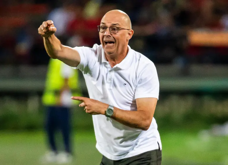 El entrenador uruguayo Alfredo Arias, de 66 años, es el técnico con el mejor rendimiento en el inicio del torneo Clausura. FOTO: EL COLOMBIANO