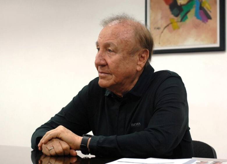 Rodolfo Hernández ha padecido cinco cirugías desde que le fue diagnosticado el cáncer de colon. Foto: Colprensa. 