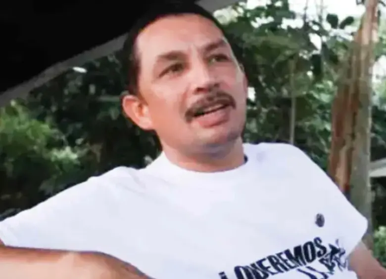 El Zarco Aldinever fundó, junto a Márquez, Santrich, El Paisa y Romaña, la disidencia de la Segunda Marquetalia. Foto: captura de video