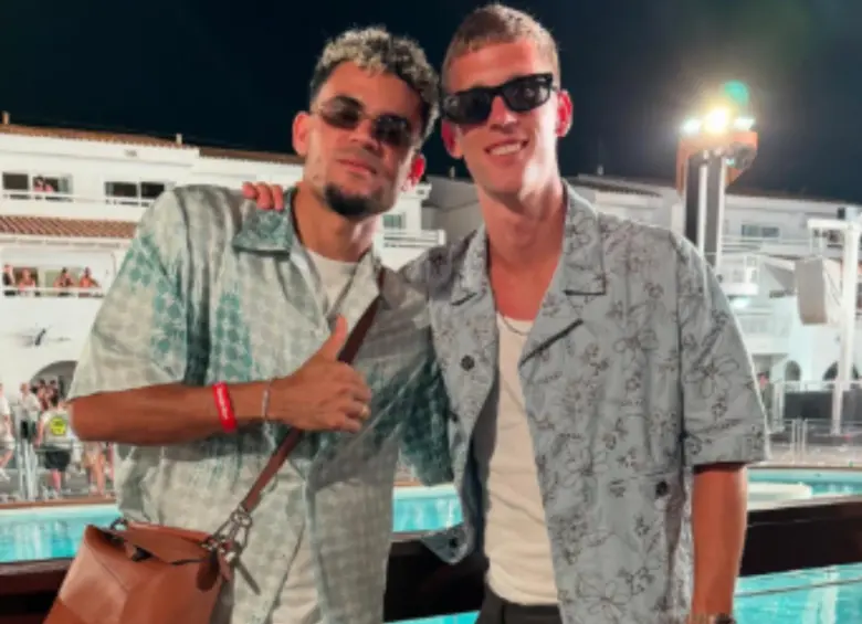Luis Díaz y Dani Olmo durante su encuentro de vacaciones en Ibiza. FOTO: REDES SOCIALES DANI OLMO