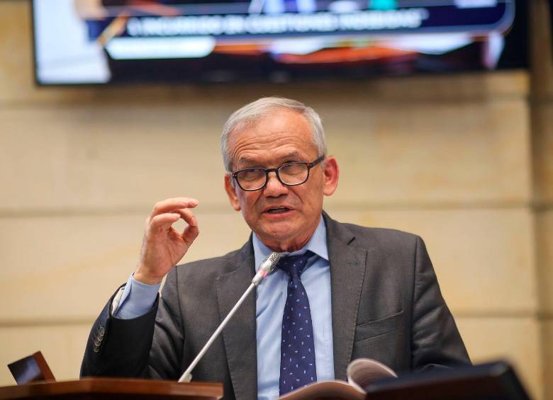 Carlos Ramón González fue director del Dapre y de la Dirección Nacional de Inteligencia en el Gobierno de Gustavo Petro. FOTO: Colprensa
