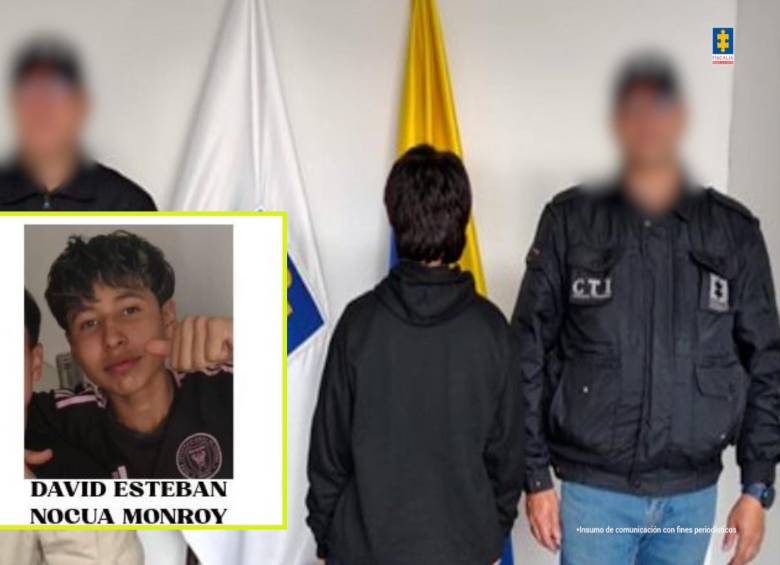 Adelante, el adolescente asesinado en Bogotá. Atrás, uno de los presuntos cómplices del homicidio, también un menor de edad. FOTO: imagen tomada de redes