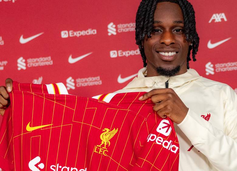 El jugador neerlandés Jeremie Frimpong, de 24 años, viene de ser de los más importantes en el Bayer Leverkusen de Alemania. FOTO: Tomada de redes sociales Liverpool