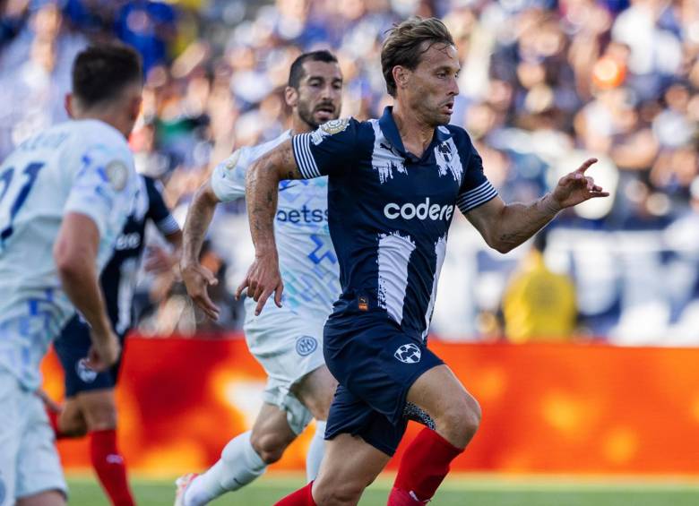 En su debut en el Mundial de Clubes, ambos equipos empataron 1-1 y según los hinchas en redes sociales, no dieron un gran espectáculo como lo esperaban. FOTO: REDES SOCIALES RAYADOS DE MONTERREY