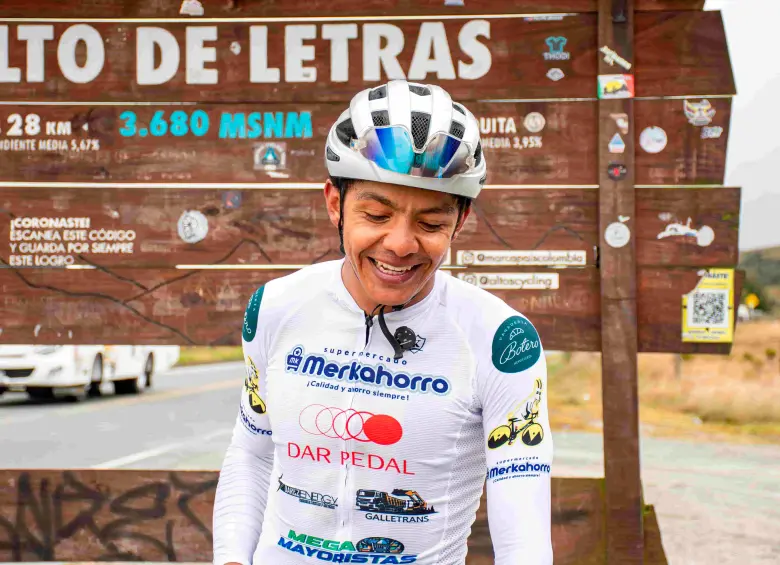 Daniel en su primer ascenso al Alto de Letras el viernes 18 de julio de 2025. Crédito: Cortesía @fotografoaltodeletras.