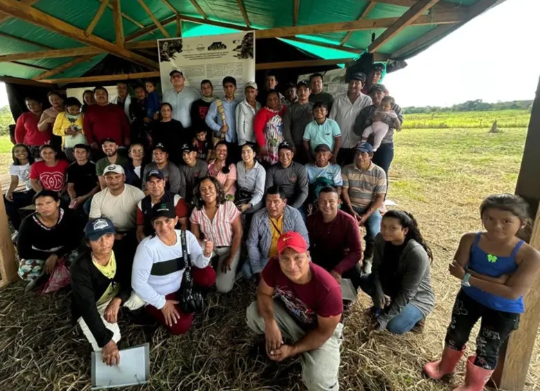 El acuerdo fue anunciado junto con la comunidad de la selva del Caquetá. FOTO: Ministerio de Ambiente