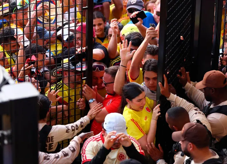 Los distubrios ocurridos en el festival Hip Hop al Parque dejaron como saldo 16 personas heridas. Foto Getty. 