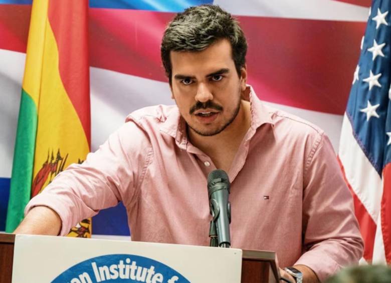 Avendaño es autor del éxito en ventas Días de Sumisión, cómo el sistema democrático venezolano perdió la batalla contra Fidel. Reside en Colombia. FOTO cortesía