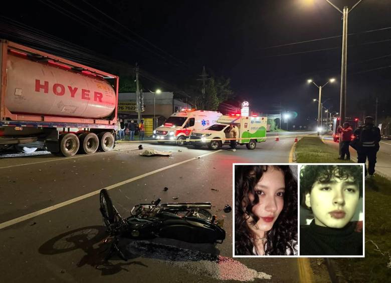 Adelante, los jóvenes fallecidos. Atrás, imagen del sitio del accidente Foto: Cortesía portal Marinilla Antioquia.