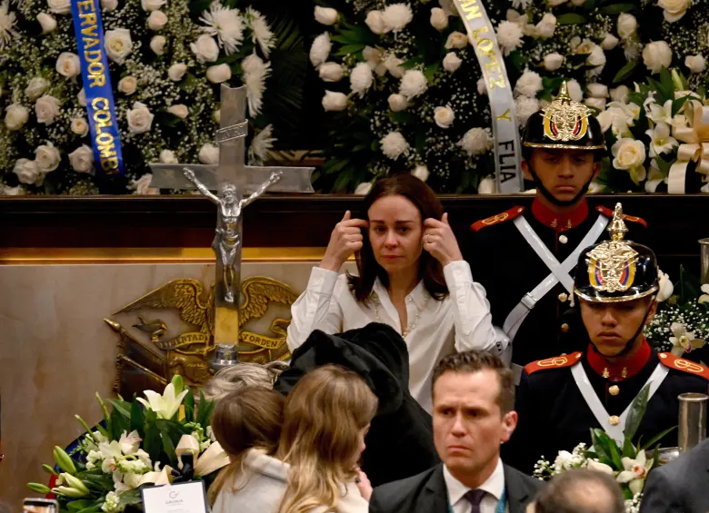 “Mi alma se desgarra en mil pedazos”: María Claudia Tarazona, esposa de Miguel Uribe