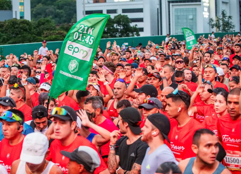 Medellín se consolida como una de las ciudad en las que más se practican running en Colombia. Corre Mi Tierra tendrá la presencia de más de 8.000 participantes. Foto: EL COLOMBIANO