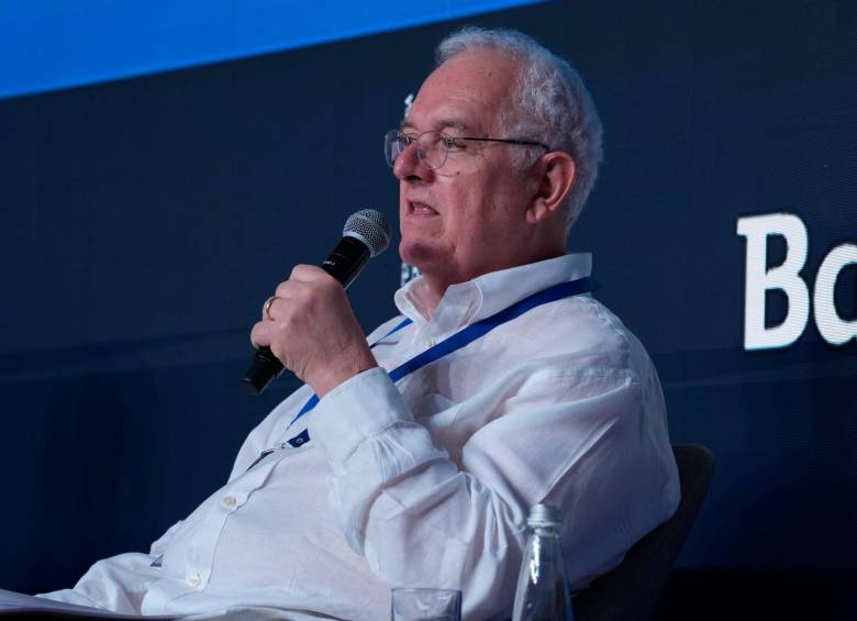 “Me preocupa mucho el deterioro de las finanzas públicas”, aseguró el exministro de Hacienda, José Antonio Ocampo. FOTO CORTESÍA ASOBANCARIA