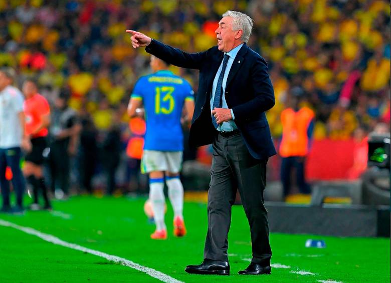 El técnico italiano Carlo Ancelotti dirigió su primer partido como entrenador de selecciones en toda su carrera. FOTO: AFP