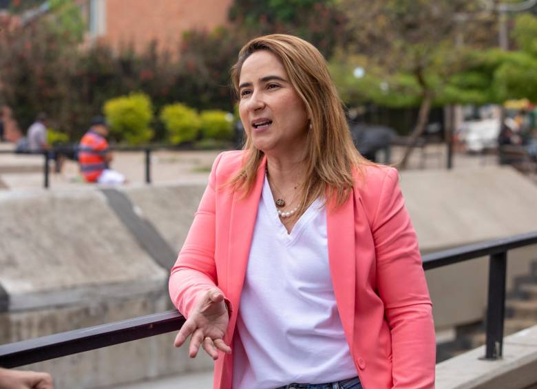 Alexandra Agudelo fue secretaria de Educación de Medellín entre 2020 y febrero de 2023. FOTO: Carlos Alberto Velásquez