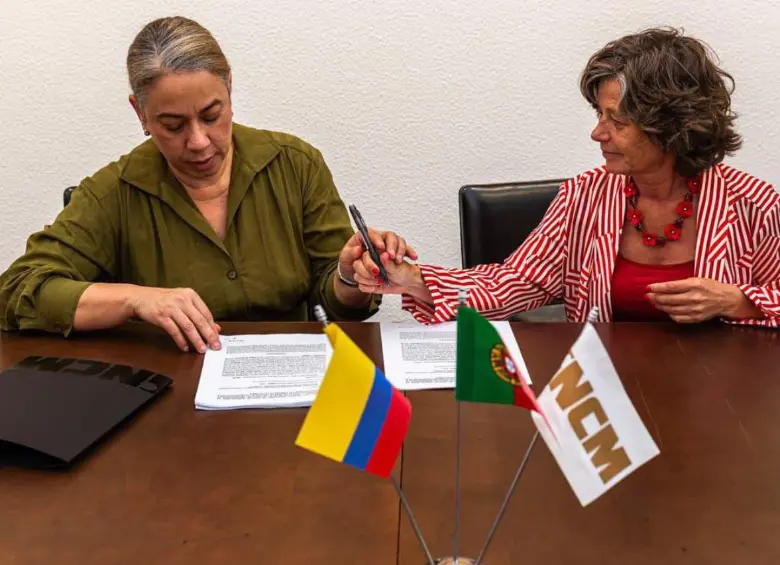 Colombia firmó convenio de pasaportes con Portugal. FOTO: Presidencia 