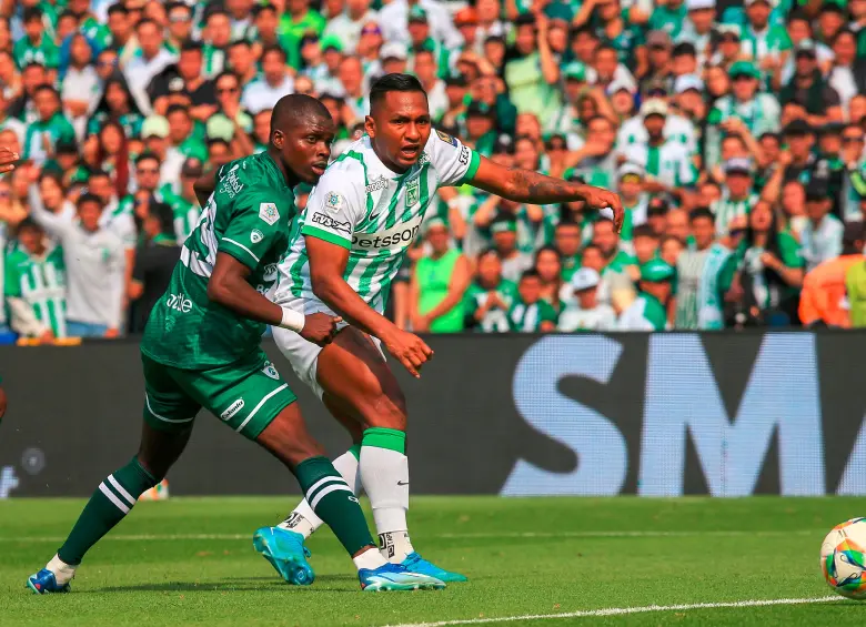 En la imagen aparece Alfredo Morelos, quien posiblemente sea inicialista frente al conjunto asegurador. FOTO COLPRENSA