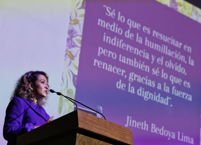 ineth Bedoya Lima, periodista víctima de secuestro y violencia en el año 2000. FOTO: COLPRENSA