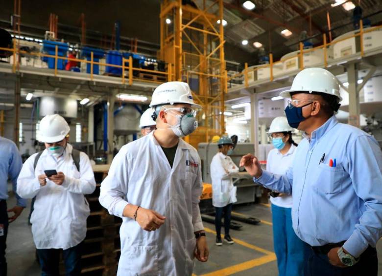 Los sectores en los que están distribuidas las ofertas son Ingenierías; Producción, operarios y manufactura; Compras y comercio exterior y Servicio al cliente. FOTO: CORTESÍA