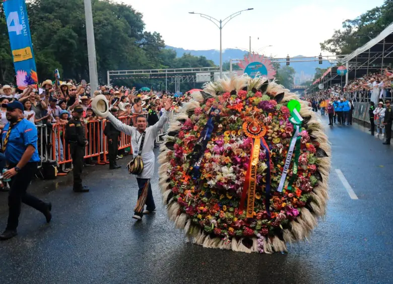 Serán 2,5 kilómetros los que recorrerán los 540 silleteros durante el desfile de hoy. FOTO Camilo Suárez
