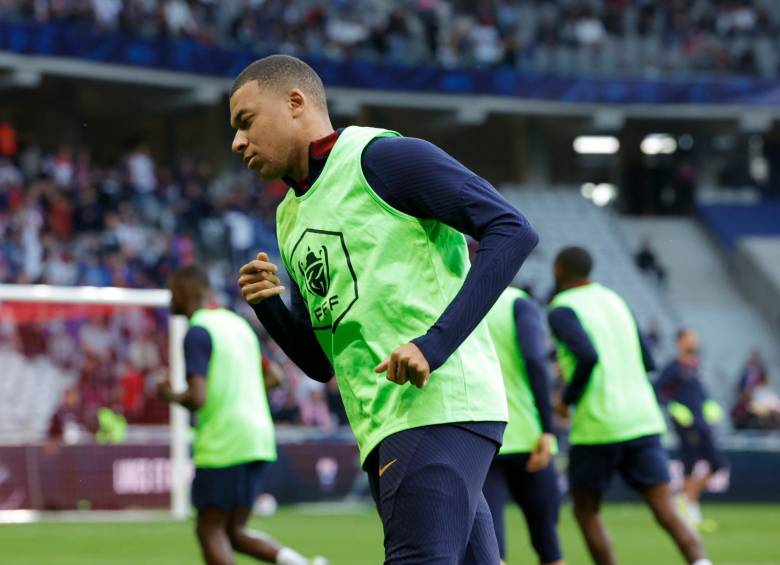 Kylian Mbappé cuando hacía parte de las filas del PSG. FOTO: Tomada del X @PSG_espanol