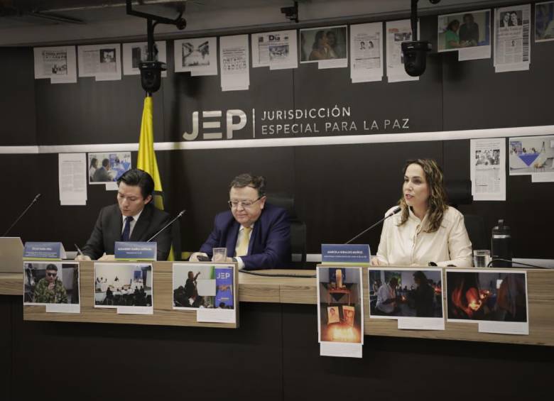 La Jurisdicción Especial para la Paz (JEP) señaló que los involucrados disponen de un plazo de 20 días hábiles para informar si reconocen los hechos. Foto: JEP